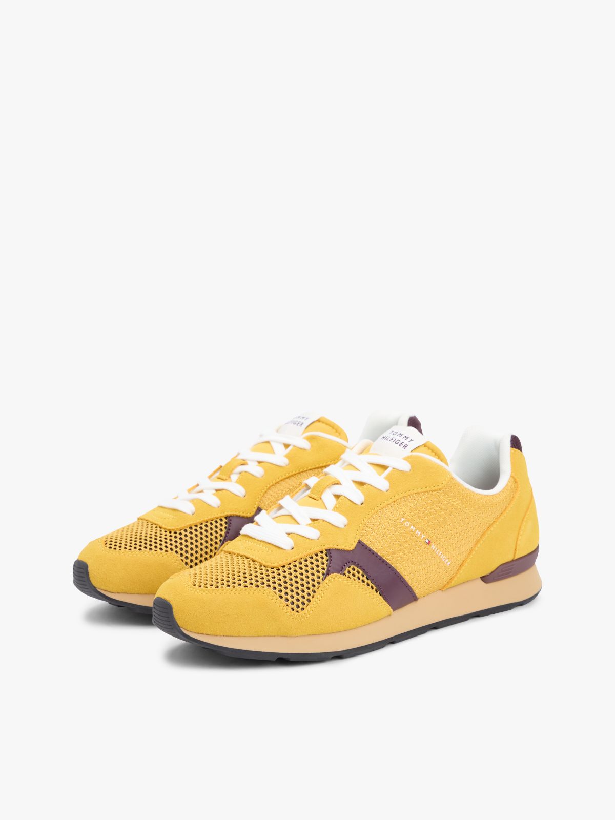 Mixed Texture Mesh Cleat Trainers — Yellow