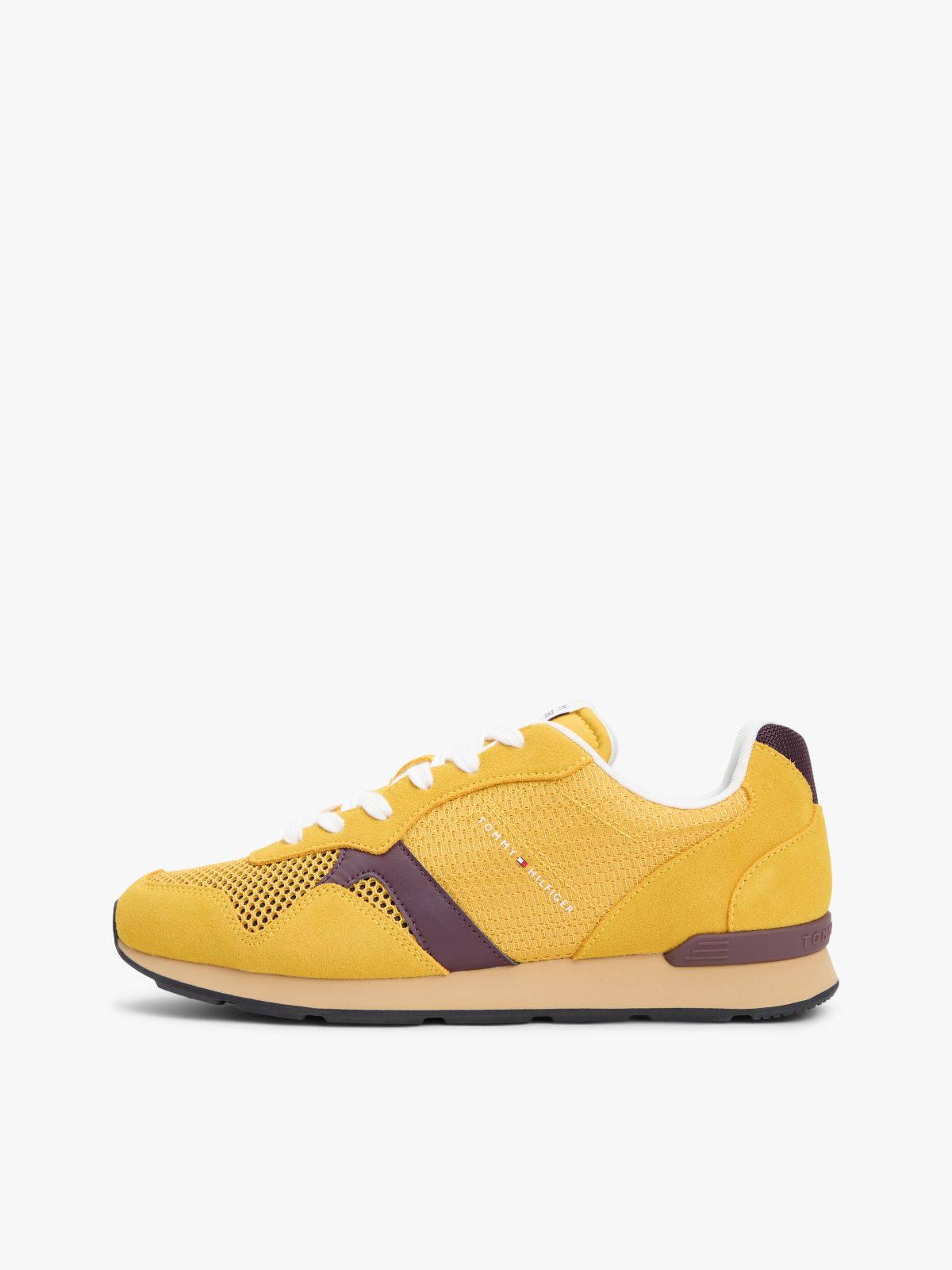 Mixed Texture Mesh Cleat Trainers — Yellow