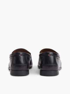 Logo Tassel Flexible Leather Loafers — Black 4