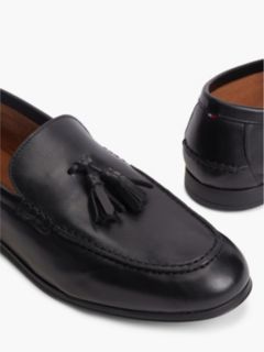 Logo Tassel Flexible Leather Loafers — Black 6