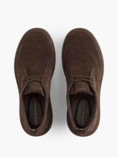 Suede Flag Plaque Chukka Boots — Brown 3