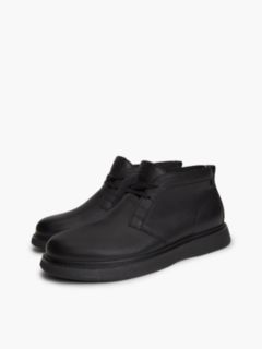 Leather Flag Plaque Chukka Boots — Black 2