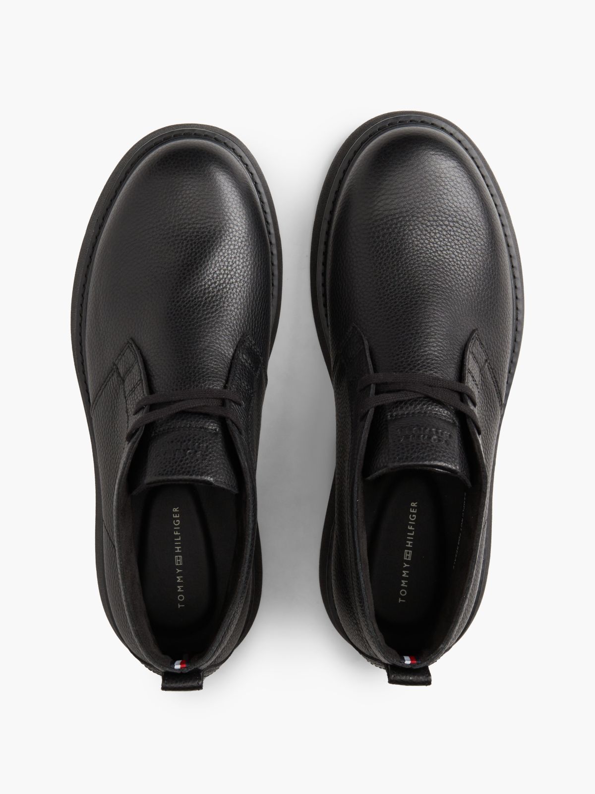 Leather Flag Plaque Chukka Boots — Black