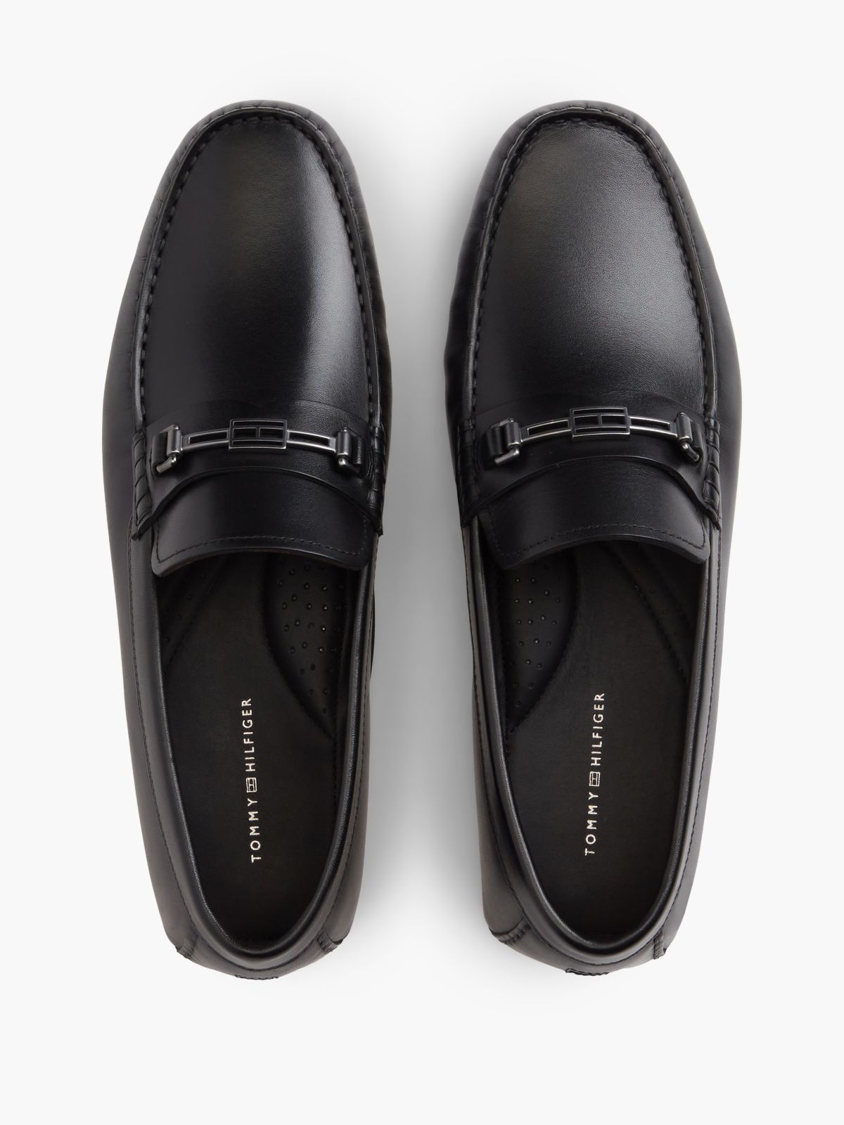 Flag Plaque Leather Driver Shoes — Black