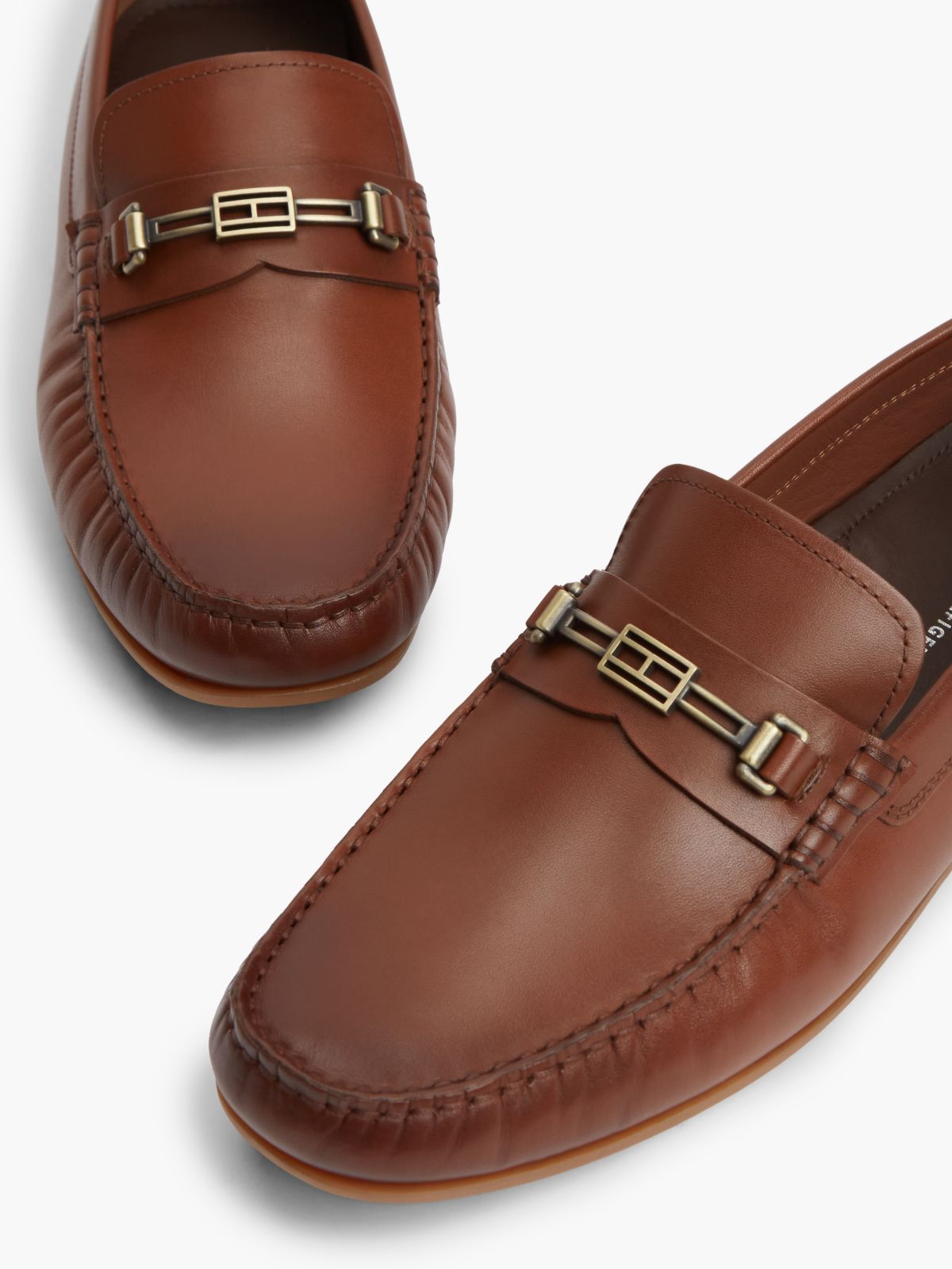 Flag Plaque Leather Driver Shoes — Brown