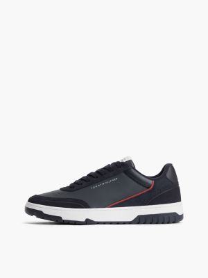 blauw leren basketbalsneaker met gemengde texturen voor heren - tommy hilfiger