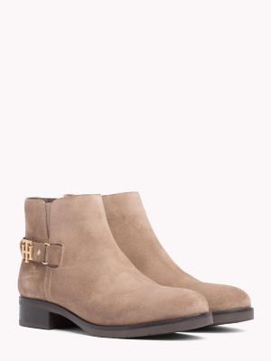 tommy hilfiger logo buckle ankle boot
