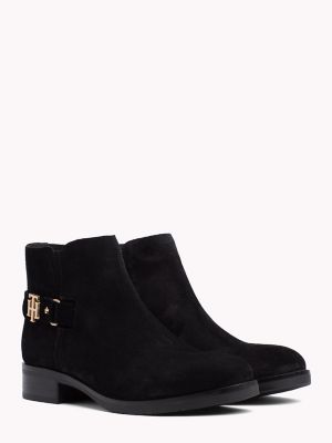 tommy hilfiger logo buckle ankle boot