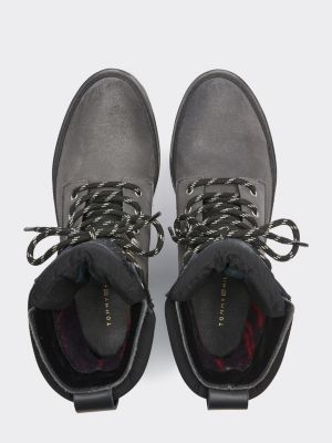tommy hilfiger outdoor suede boot
