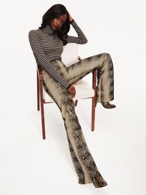 tommy hilfiger zendaya shoes