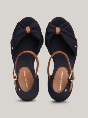 Tommy hilfiger shoes with bows hot sale on front