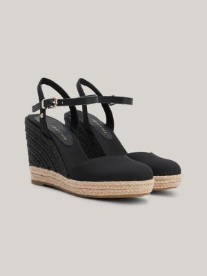 Essential Closed Toe Wedge Sandals 