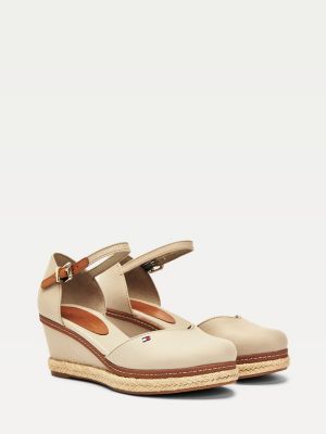 tommy hilfiger closed toe wedges