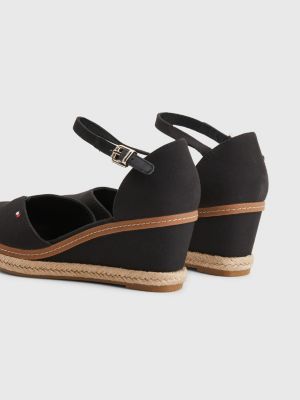 black closed toe platform wedges