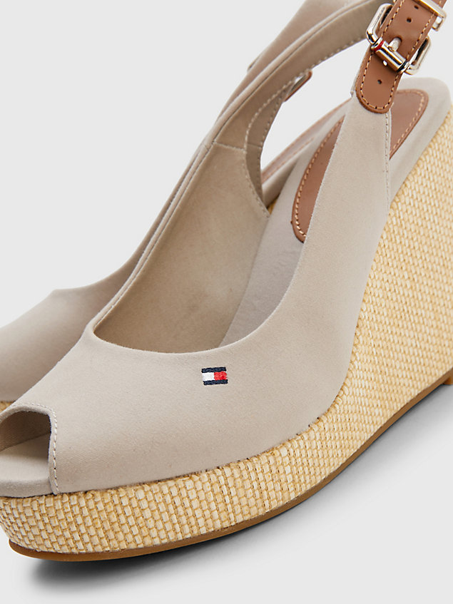 beige iconic slingback-sandale mit keilabsatz für damen - tommy hilfiger