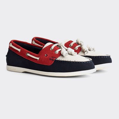 tommy hilfiger classic suede boat shoes