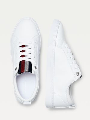 the white low top trainer
