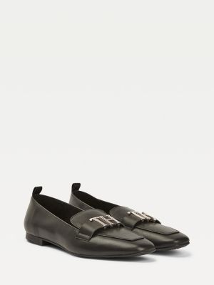 black flat shoes near me