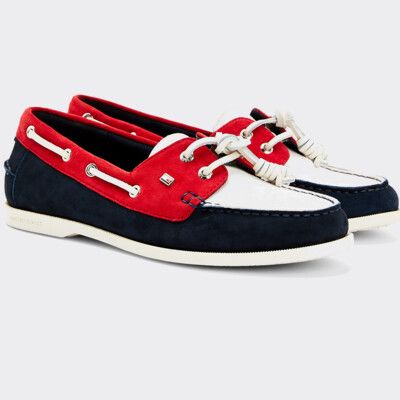 tommy hilfiger boat shoes womens