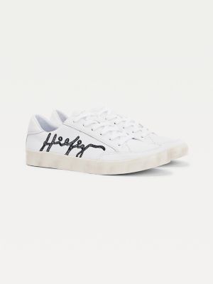 women's v 10 logo embroidered leather trainers