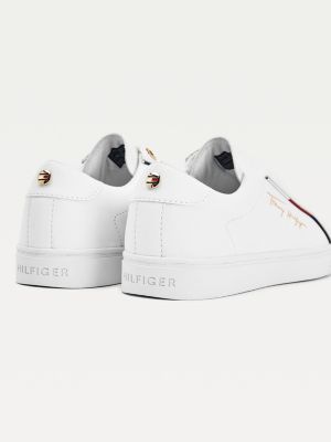 tommy hilfiger essential trainer with text logo in white