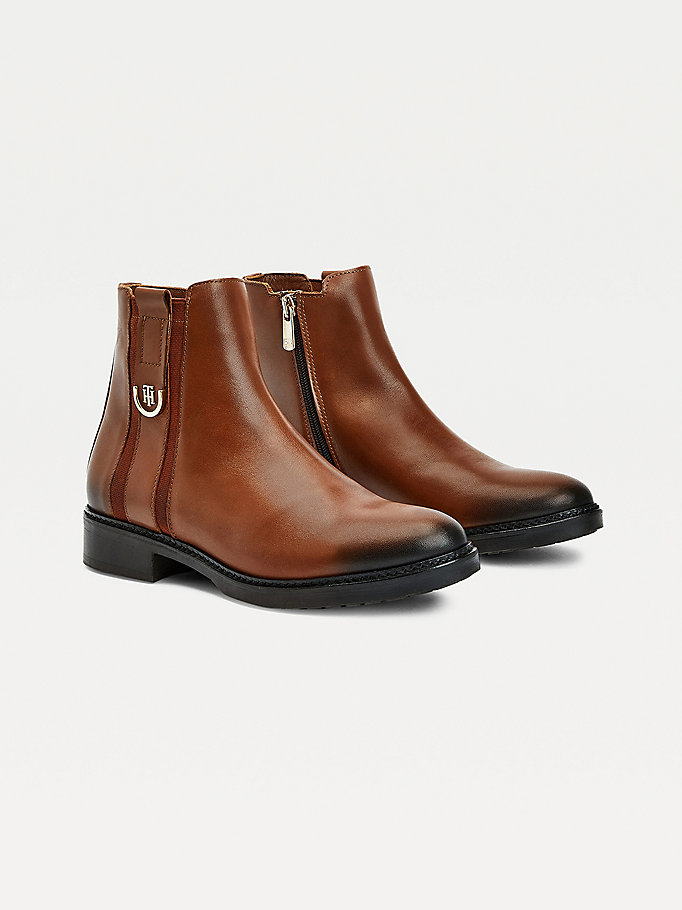 brown monogram plaque flat leather ankle boots for women tommy hilfiger