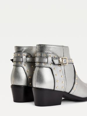 tommy hilfiger water boots