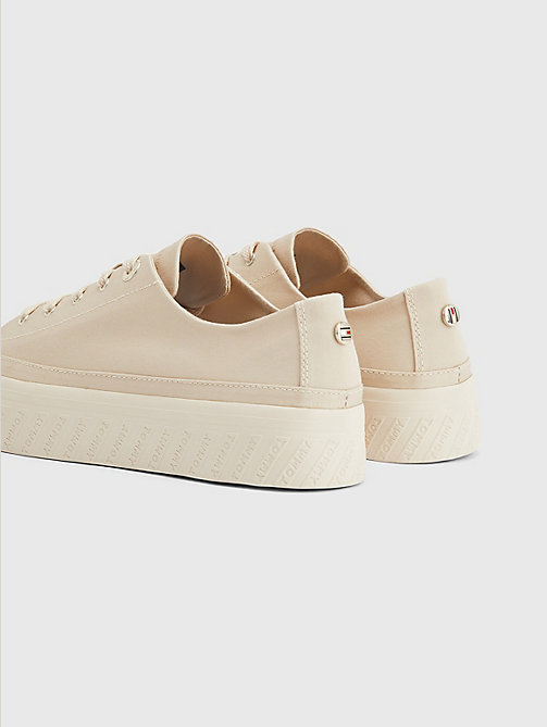 Women's Trainers | Chunky Trainers | Tommy Hilfiger® SE