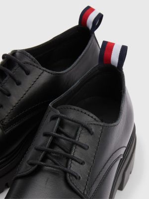 Zapatos de piel con cordones y suela gruesa | | Tommy