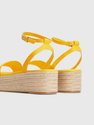 Tommy hilfiger best sale yellow sandals