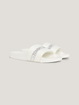 White store tommy slides