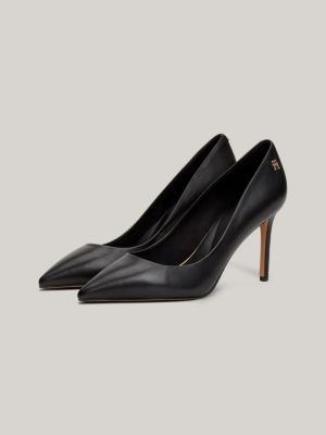 Black leather 2024 pointed shoes