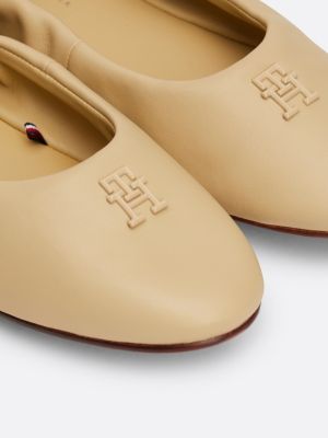 ballerine in pelle con monogramma th beige da donne tommy hilfiger