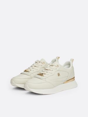 beige runner-sneaker aus leder mit th-monogramm für damen - tommy hilfiger