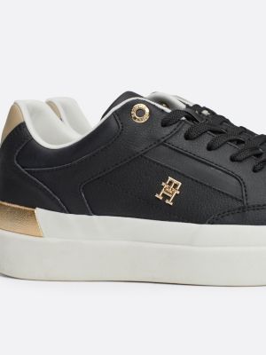 schwarz klobiger court-sneaker mit th-monogramm für damen - tommy hilfiger