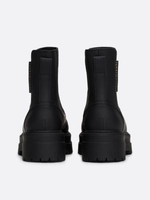 schwarz klobiger chelsea-boot mit gummiertem finish für damen - tommy hilfiger