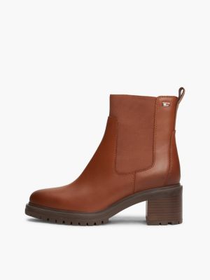 bottines chelsea en cuir à drapeau en émail marron pour femmes tommy hilfiger