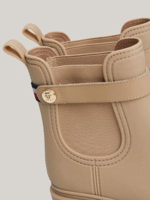 beige rubberen regenlaars met profielzool voor dames - tommy hilfiger