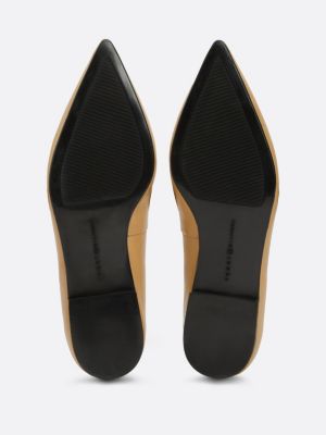 Spitzer Leder-Ballerina mit TH-Monogramm | Khaki | Tommy Hilfiger