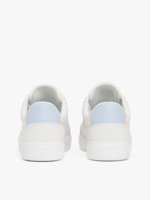 baskets en cuir à monogramme th blanc pour femmes tommy hilfiger