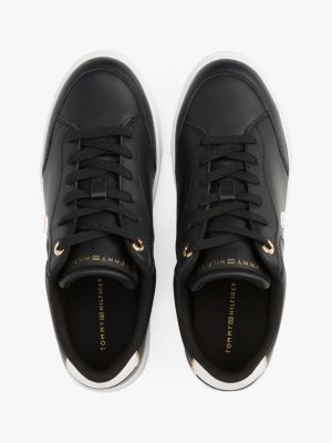 zwart leren court sneaker met th-monogram voor dames - tommy hilfiger