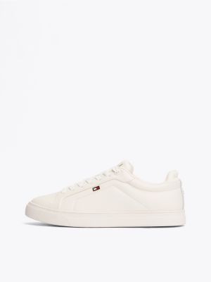 beige court-sneaker aus leder mit flag für damen - tommy hilfiger