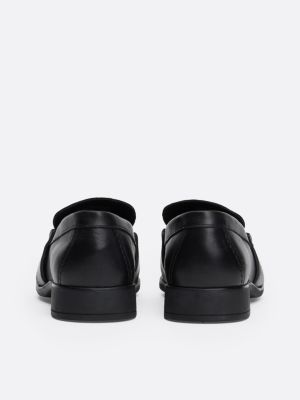 schwarz leder-loafer mit ketten-detail für damen - tommy hilfiger