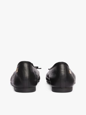 black leather th monogram ballerinas for women tommy hilfiger