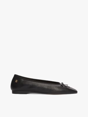 black leather th monogram ballerinas for women tommy hilfiger