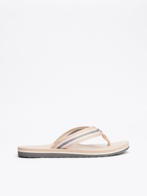 chanclas de tejido trenzado con monograma th white de mujeres tommy hilfiger