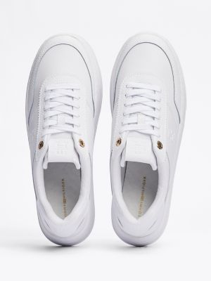 sneakers sportive in pelle con suola alta bianco da donne tommy hilfiger