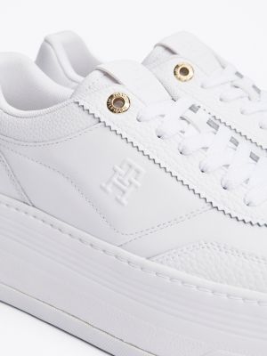 sneakers sportive in pelle con suola alta bianco da donne tommy hilfiger