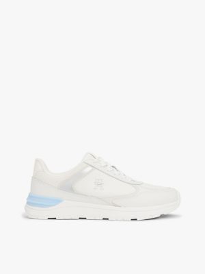 white leren sneaker met gemengde texturen voor dames - tommy hilfiger