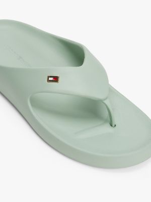 tongs contourées à drapeau en émail vert pour femmes tommy hilfiger